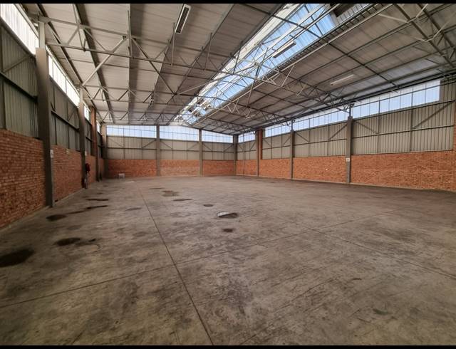 955M² WAREHOUSE TO LET IN LINBRO PARK